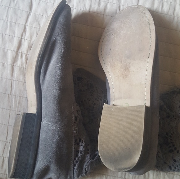 ZIGI Girl Booties - Picture 4 of 4